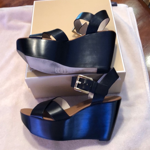 MICHAEL KORS Black Wedge Sandal - Picture 2 of 8